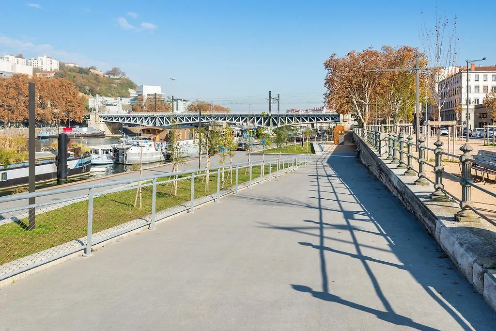 La Peniche Sur La Saone 호텔 리옹 0*,  프랑스