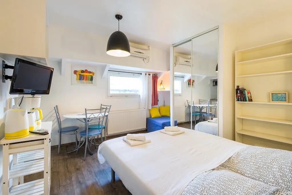 La Peniche Sur La Saone Hotel Lyon 0*,  France
